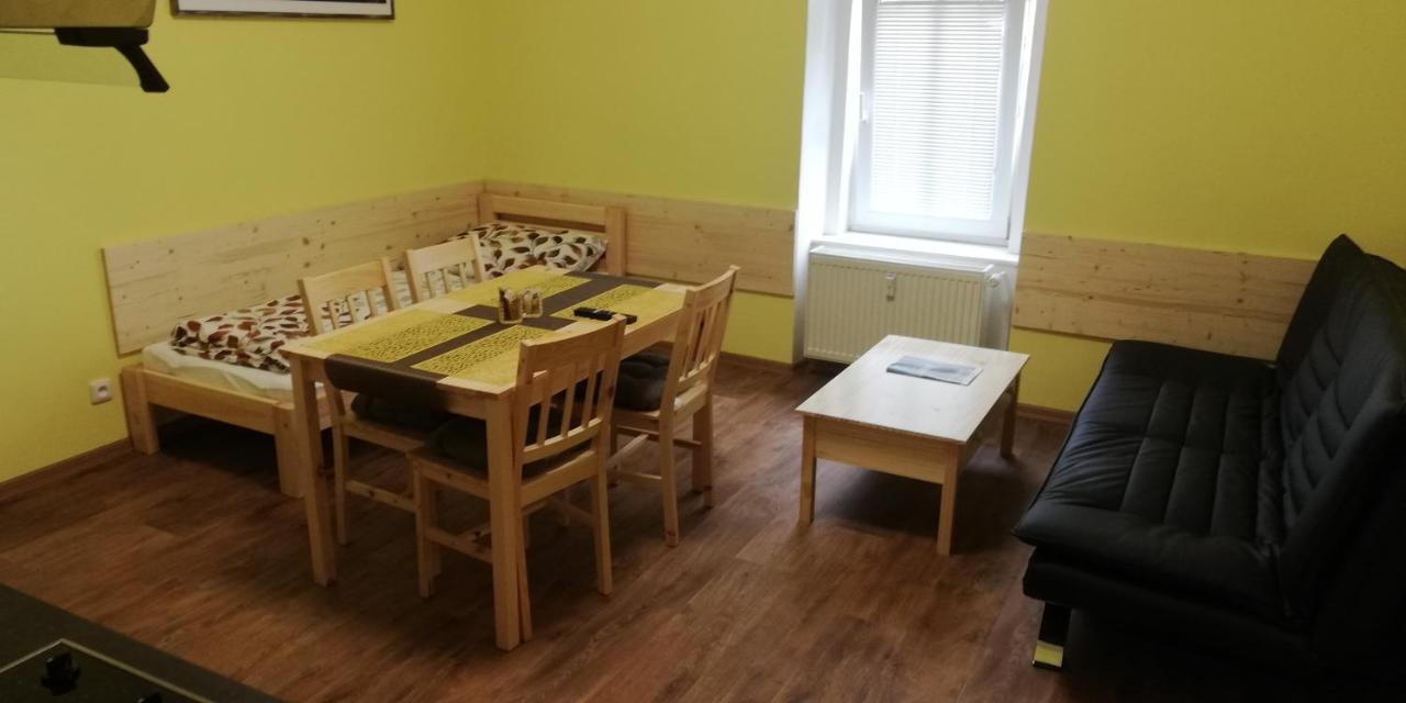Booking Trzni Decin Dış mekan fotoğraf