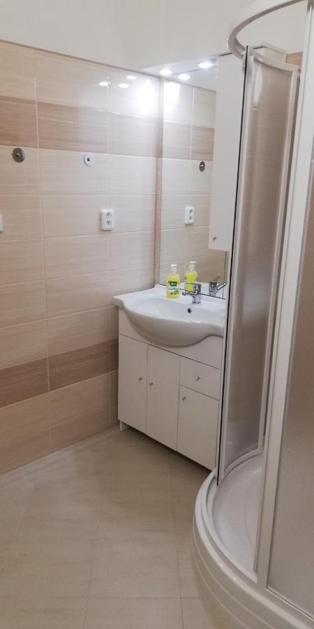 Booking Trzni Decin Dış mekan fotoğraf