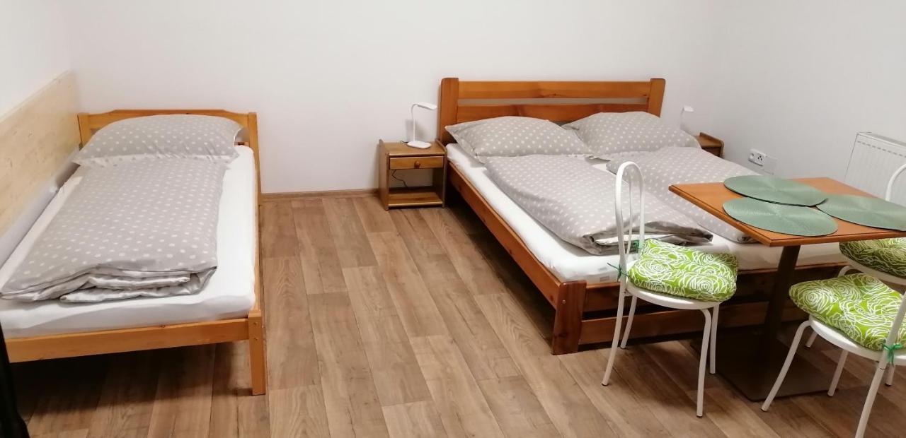 Booking Trzni Decin Dış mekan fotoğraf