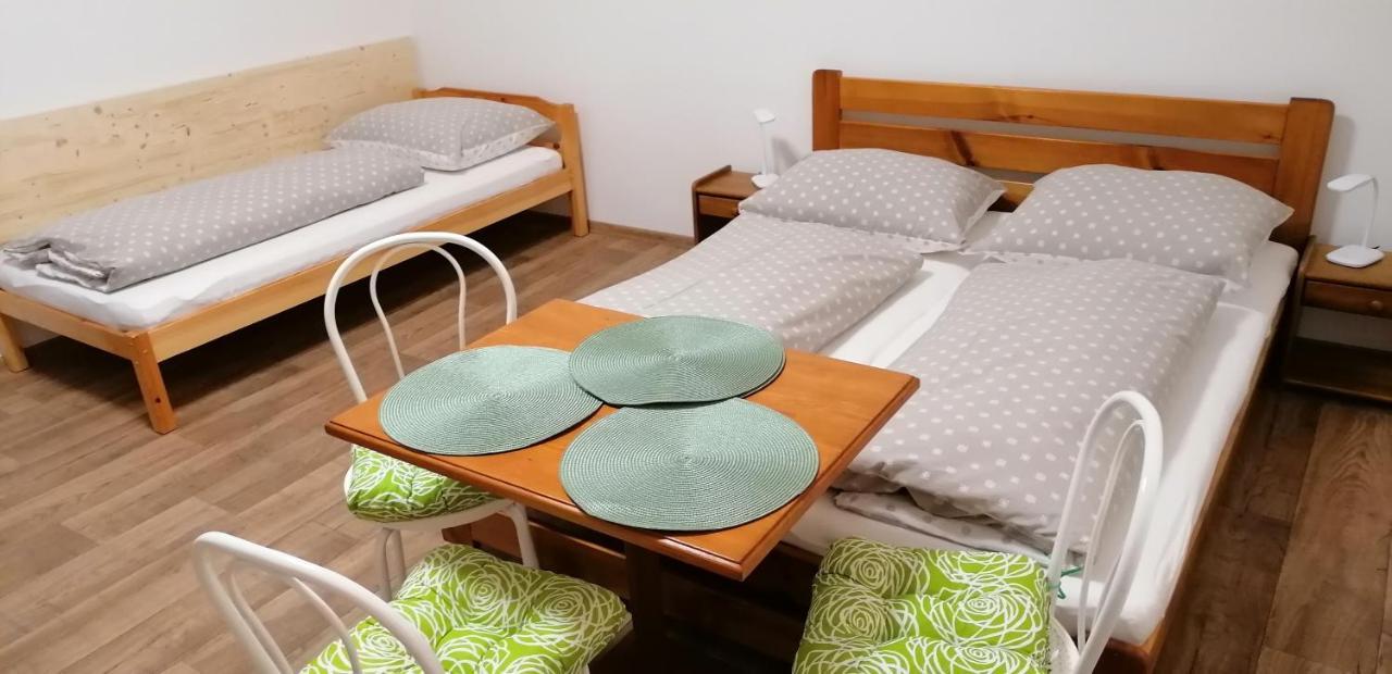 Booking Trzni Decin Dış mekan fotoğraf