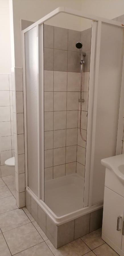 Booking Trzni Decin Dış mekan fotoğraf
